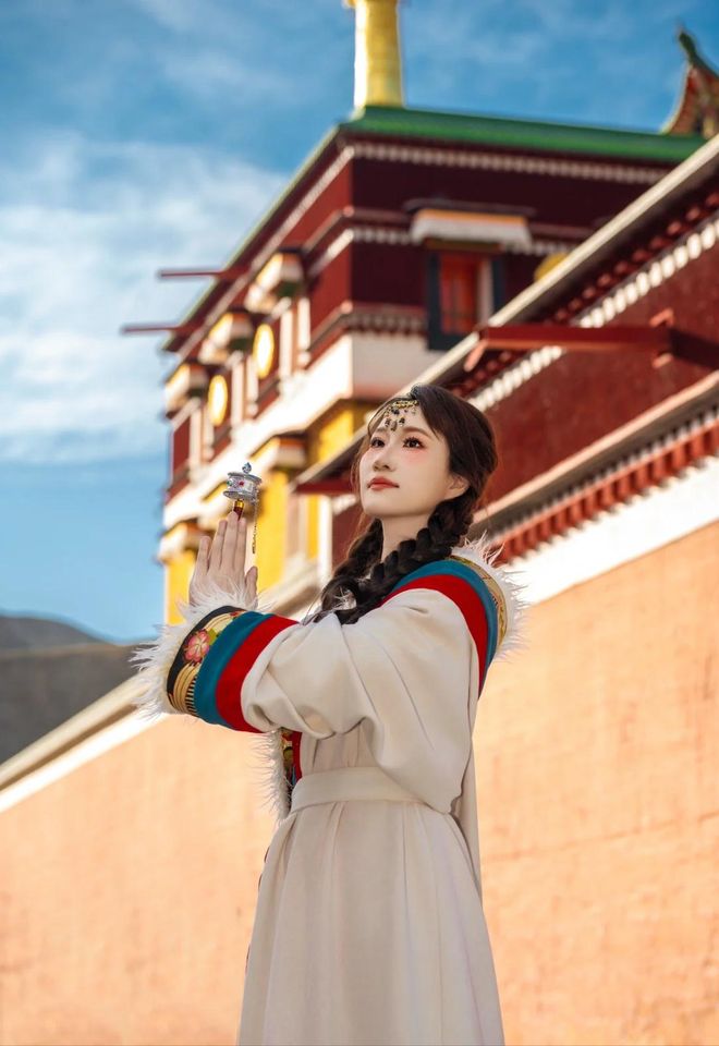 游团攻略9日游畅游甘南秘境享高端玩法j9九游会登录甘南9天8晚私人定制旅(图3)